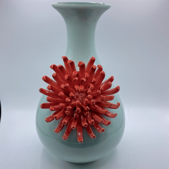 Anthropologie Accents Anthro Chrysanthemum 3d Floral Flower Curvy